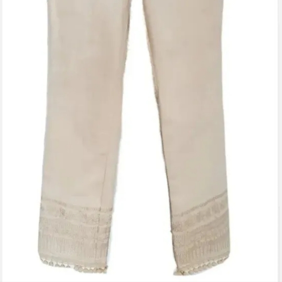 SOLD ‼️  Tory Burch Women's Lana Embroidered Cuff Jeans Pompom NWT $248.00 27 SM - Picture 9 of 9